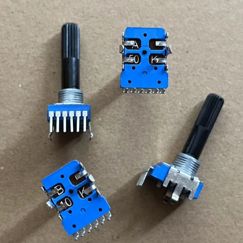 RK12型双联6脚电位器B10K A50K 功放音量旋转立式电位器 柄长28MM