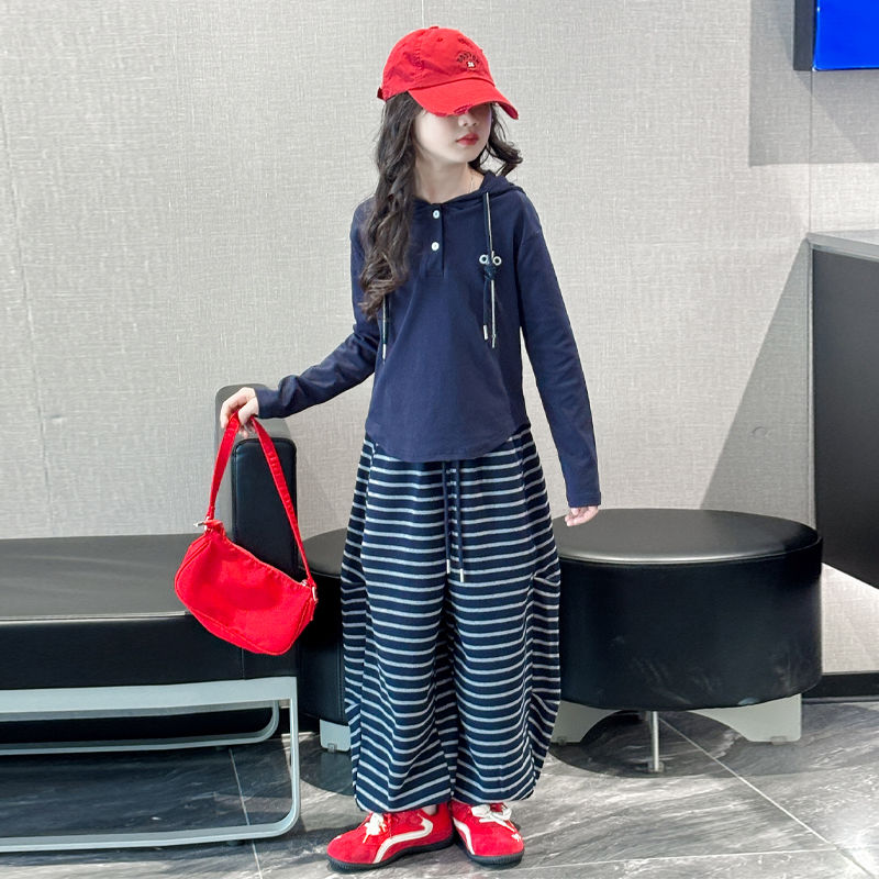 女童时尚字母卫衣休闲两件套