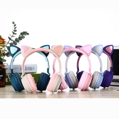 E T Cat Ear Headphones Wireless Bluetooth Ear LED Cat Ear H