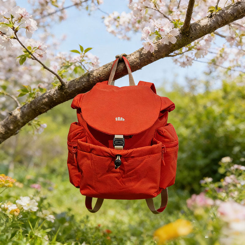 蕉下迷你双肩包新款女包短途旅行出游小背包通勤轻便高颜值小背包