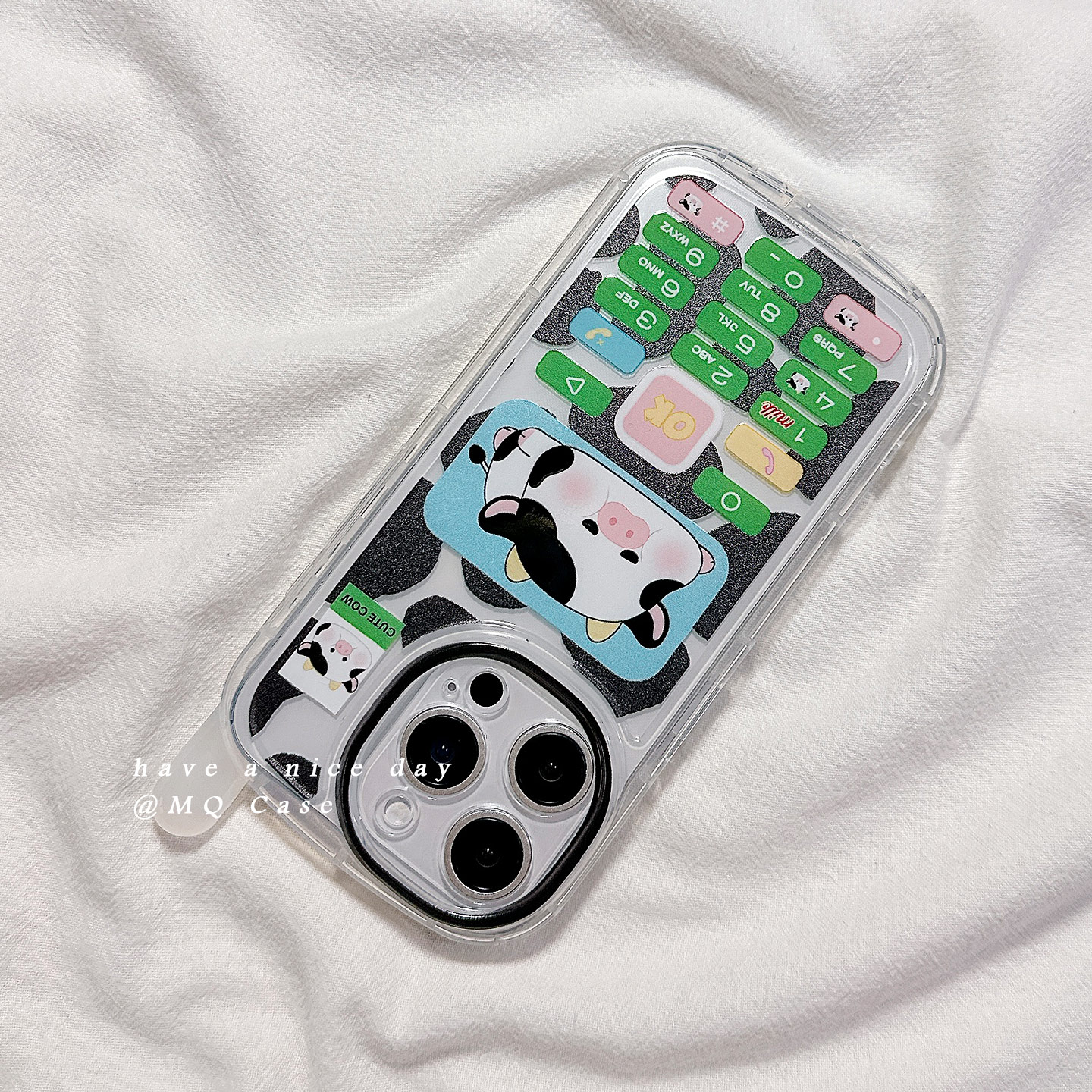 趣味可爱奶牛卡通大哥大适用苹果16Promax手机壳iPhone15新款13高级感14保护套防摔硅胶16Pro全包镜头男女软p