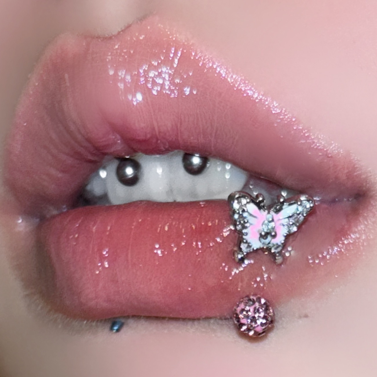 墨刺研究室 粉白蝴蝶唇环唇钉直钉甜辣妹耳骨钉马蹄环C环穿刺饰品