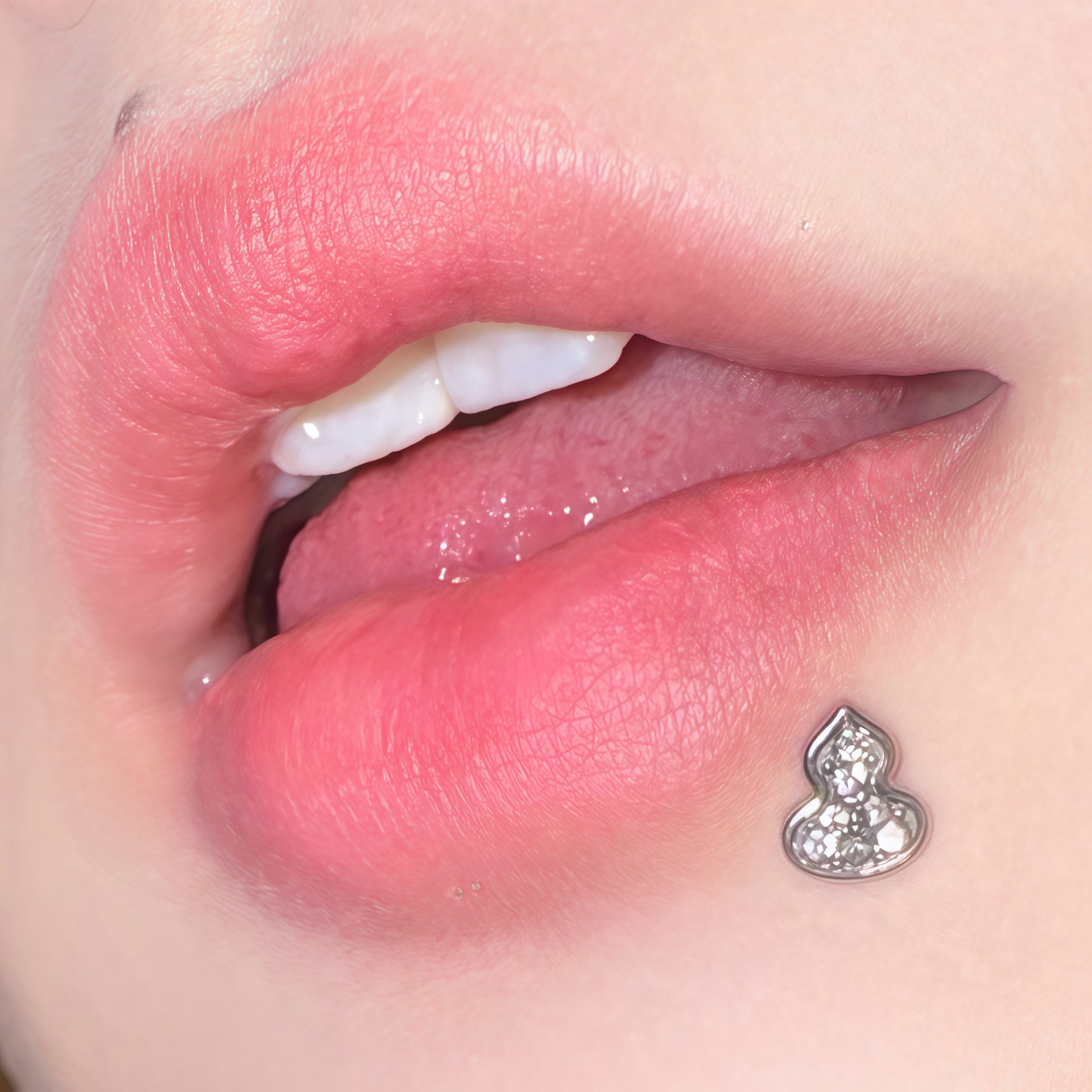 墨刺研究室 葫芦唇钉耳骨钉钛钢内螺旋镶钻直钉替换钉ins穿刺饰品