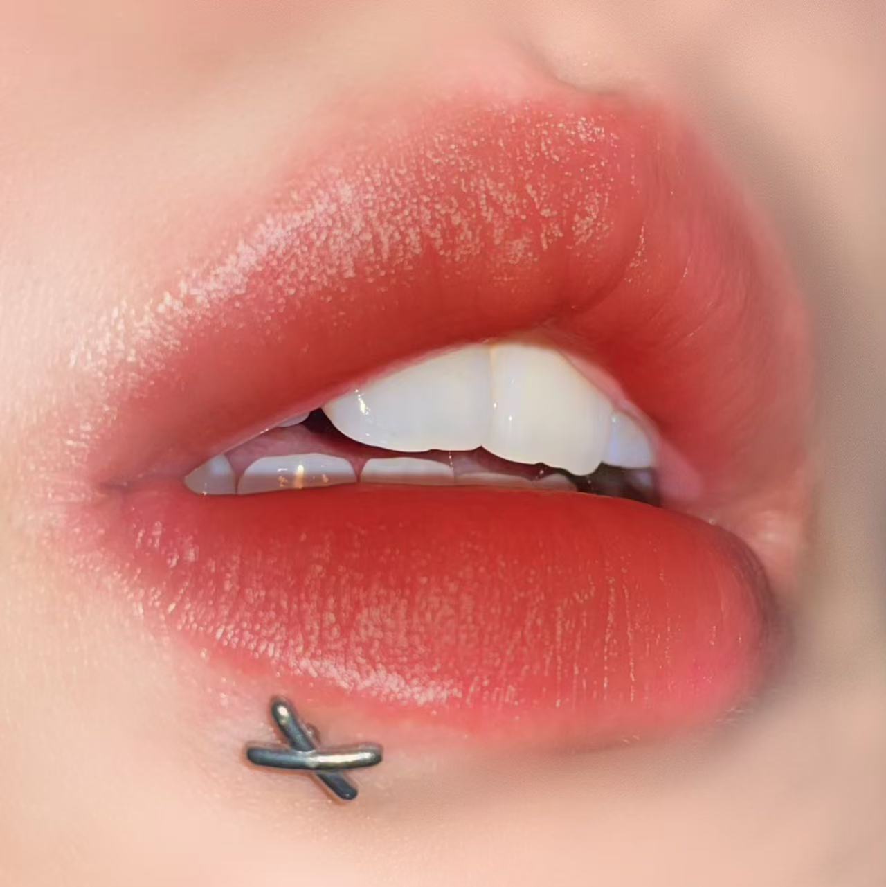 墨刺研究室 X字唇钉钛钢辣妹朋克哥特风内螺旋直钉耳骨钉穿刺饰品