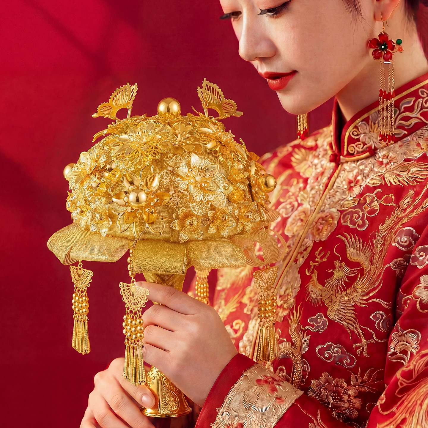 金色手捧花金色丝带蓝色结婚团扇新娘重工扇高级秀禾婚礼婚扇diy