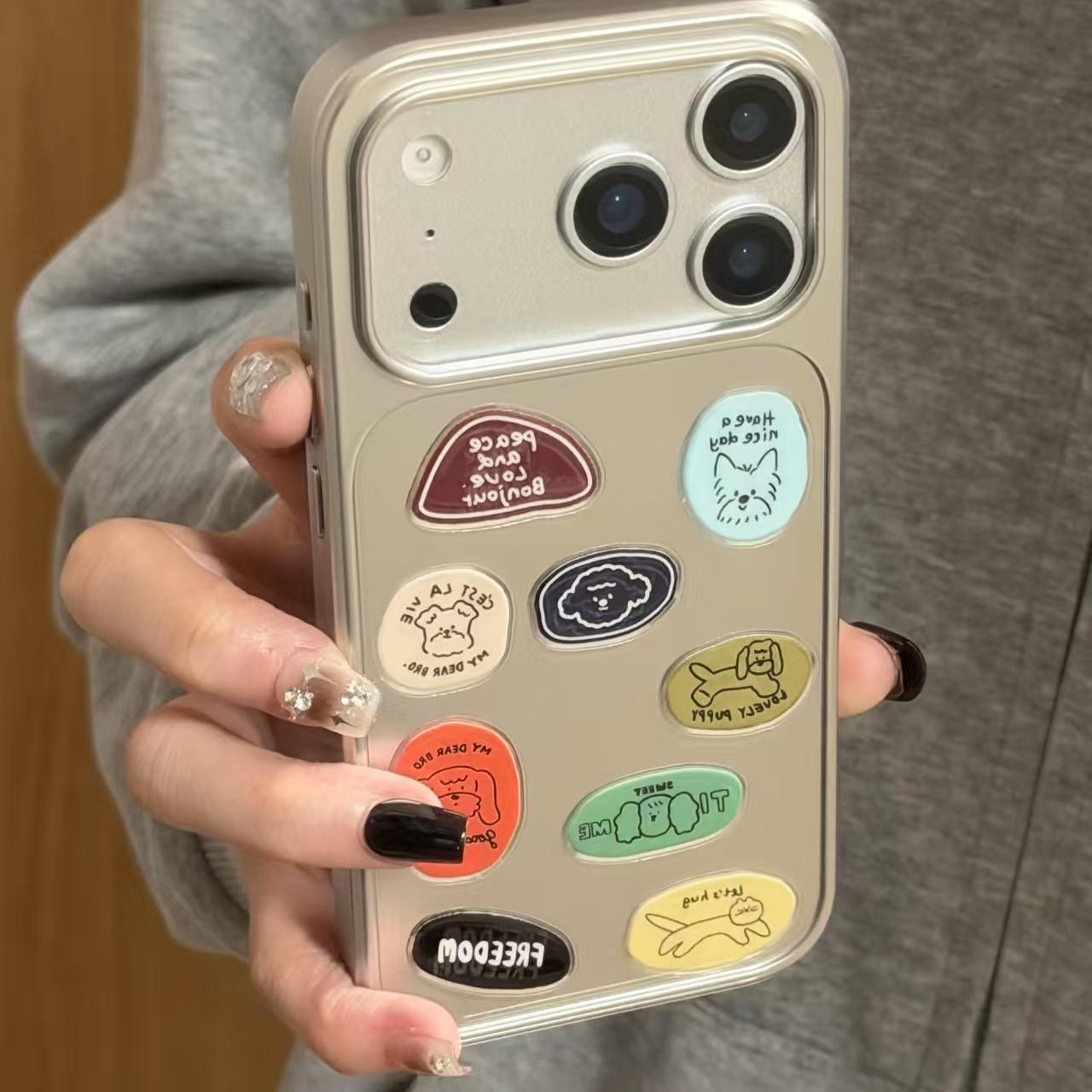 小狗猫咪图标diy贴纸电镀银边适用iPhone17promax手机壳15新款17pro13创意全包防摔16pro超好看17保护套