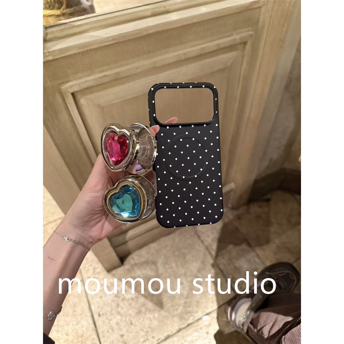 古早黑底波点宝石磁吸适用iPhone18promax手机壳15新款17pro网红女款13创意全包防摔18pro超好看17保护套