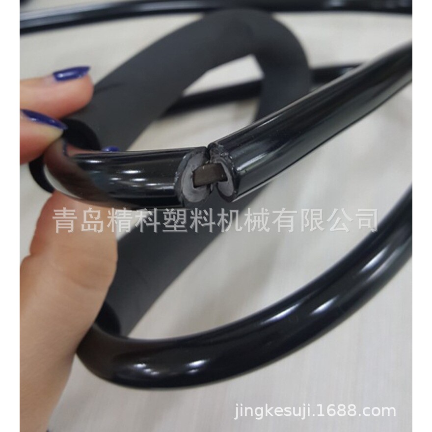供应PPR水管包塑挤出机 PERT钢管包覆设备 塑料管包胶挤出机