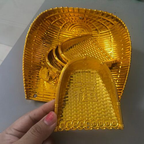 春节招财进宝金簸箕双鱼