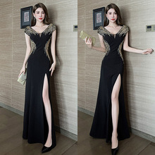 黑色重工气质晚礼服高级感主持人高定轻奢小众宴会绝美轻礼服开叉