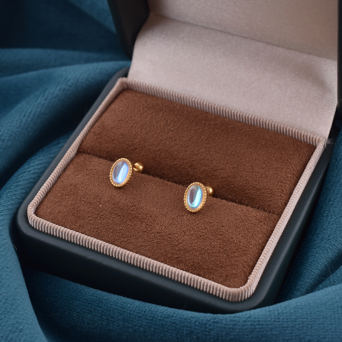 S999纯银睡觉不用摘欧泊足银耳钉