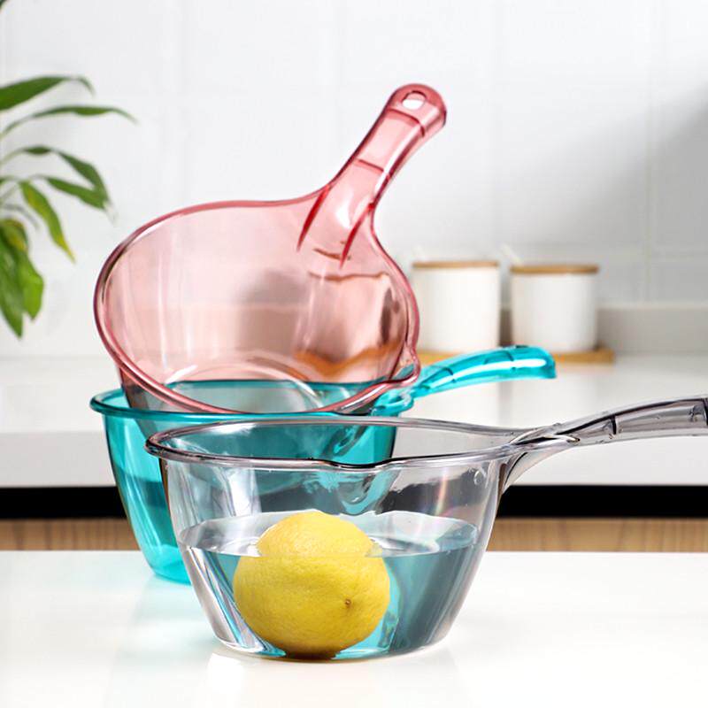 日本水瓢透明家用厨房加厚塑料水漂带柄洗澡舀水勺水舀子长柄洗头