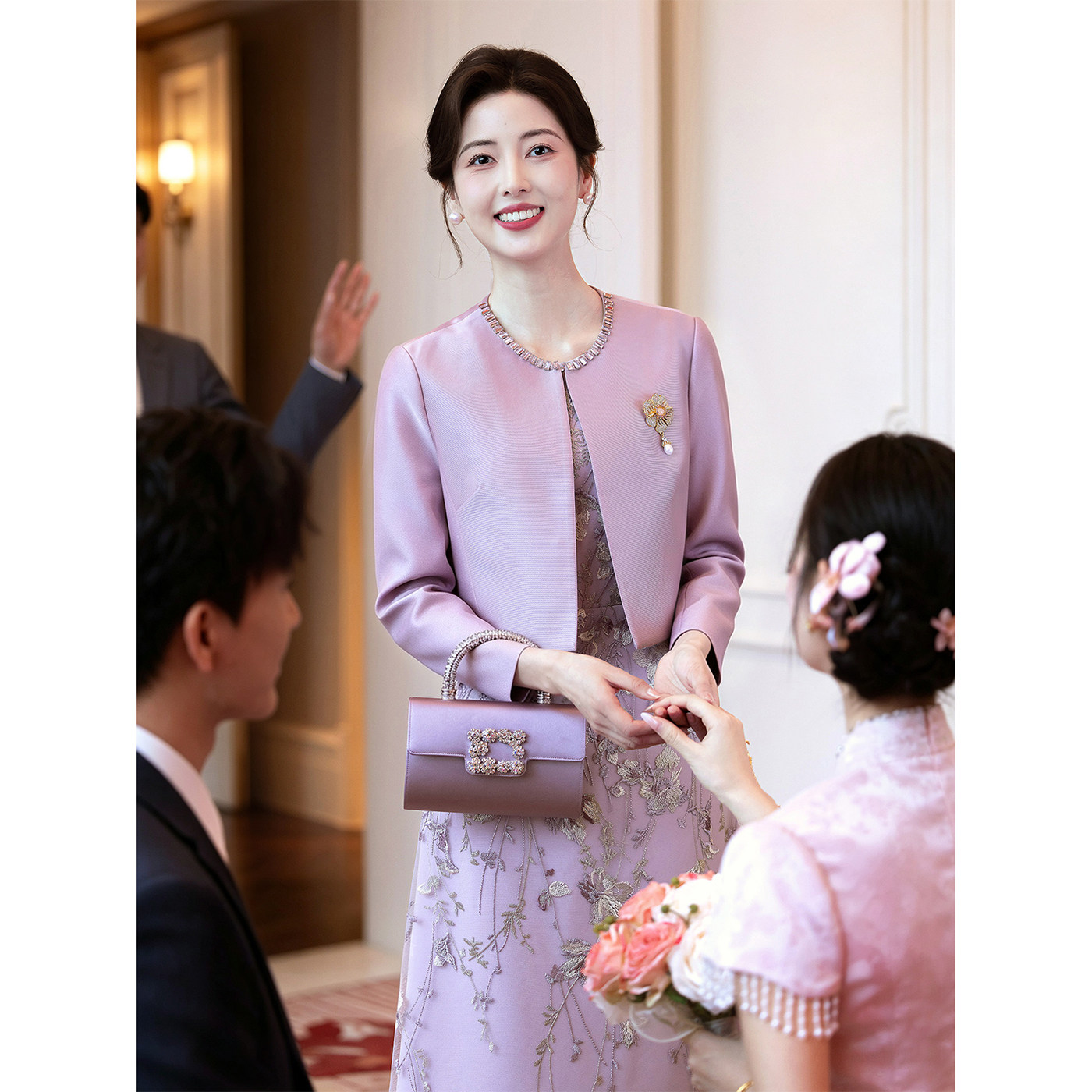 喜婆婆婚宴装晚礼服裙高档遮肚显瘦年轻丈母娘婚礼结婚连衣裙套装