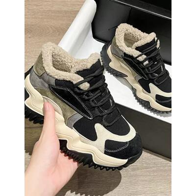 明星真皮雪地靴2024冬季加绒女鞋百搭休闲短靴厚底增高运动老爹鞋