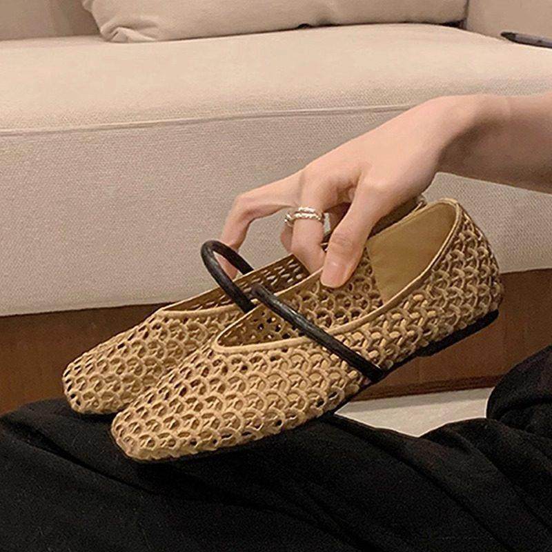 香港真皮镂空单鞋女秋季2025新款裸色编织透气渔网平底玛丽珍凉鞋