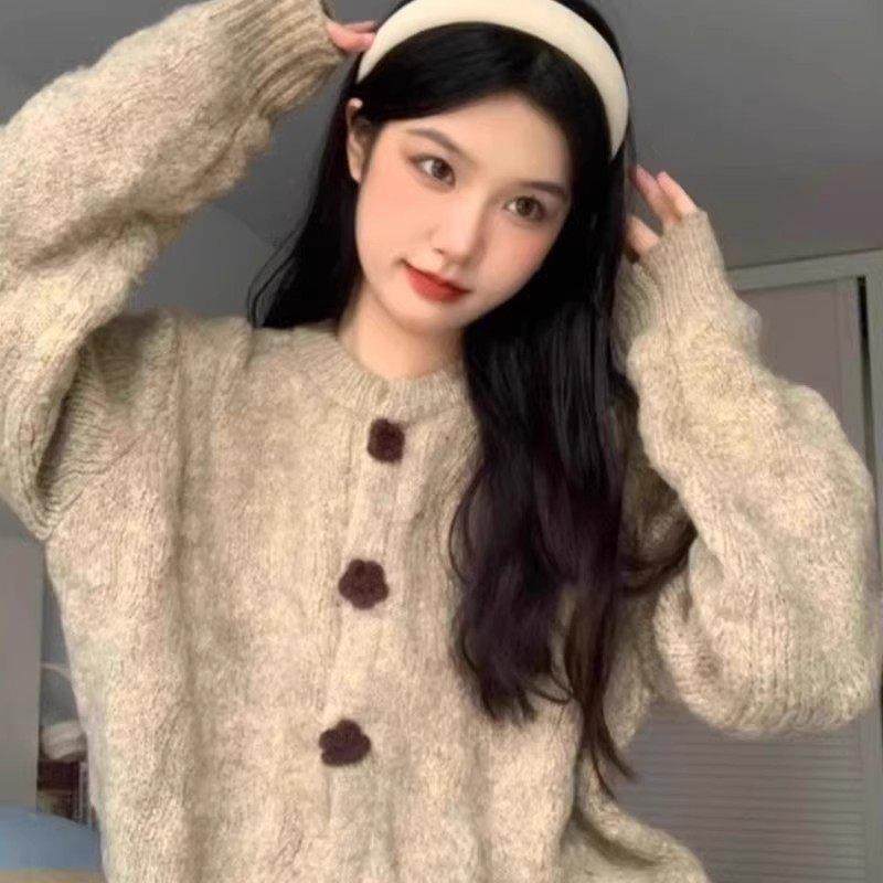 日系软糯高级感毛衣外套女秋冬季休闲 加厚宽松慵懒风针织开 衫上