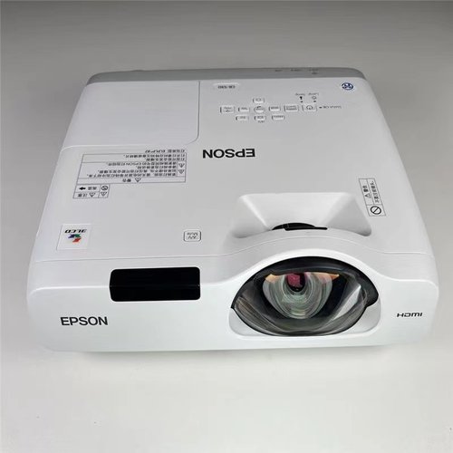 爱普生短焦二手投影机CB-530投影仪镜头离墙1米2左右100寸，3200流明高清高亮白天直投办公家用培训原装灯泡
