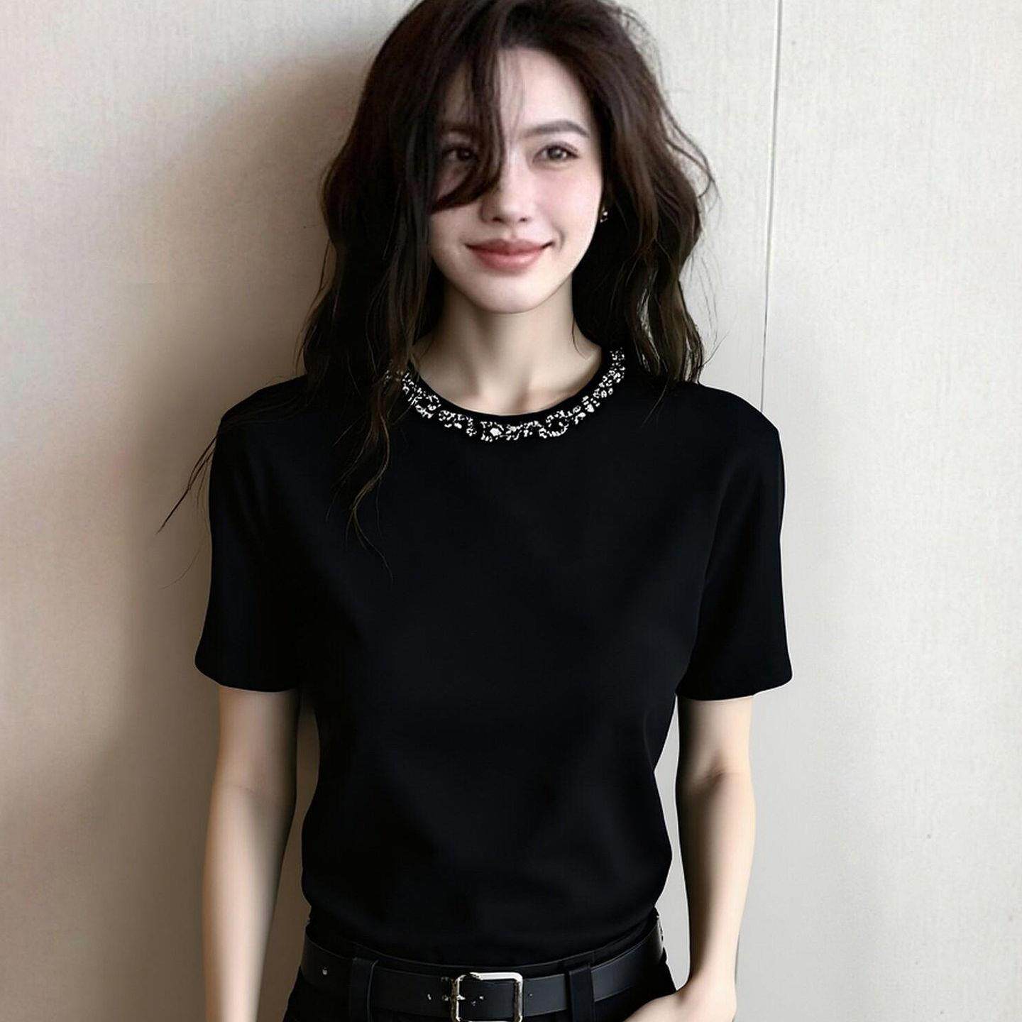 DOEN MOCY轻熟风法式黑色钉珠冰丝t恤女小个子显瘦针织短袖上衣