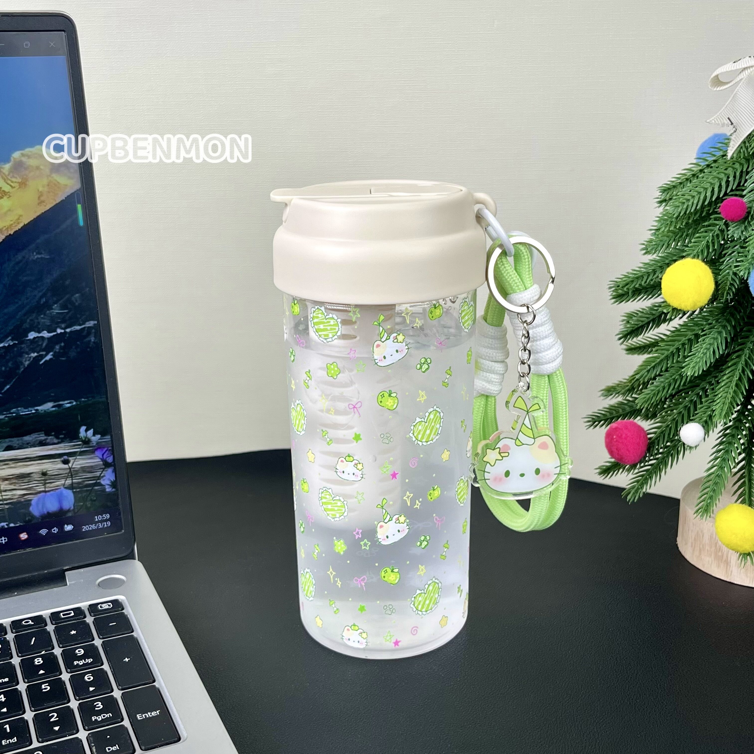 原创青苹果Kitty猫吸管杯夏季高颜值学生塑料水杯便携随行杯车载