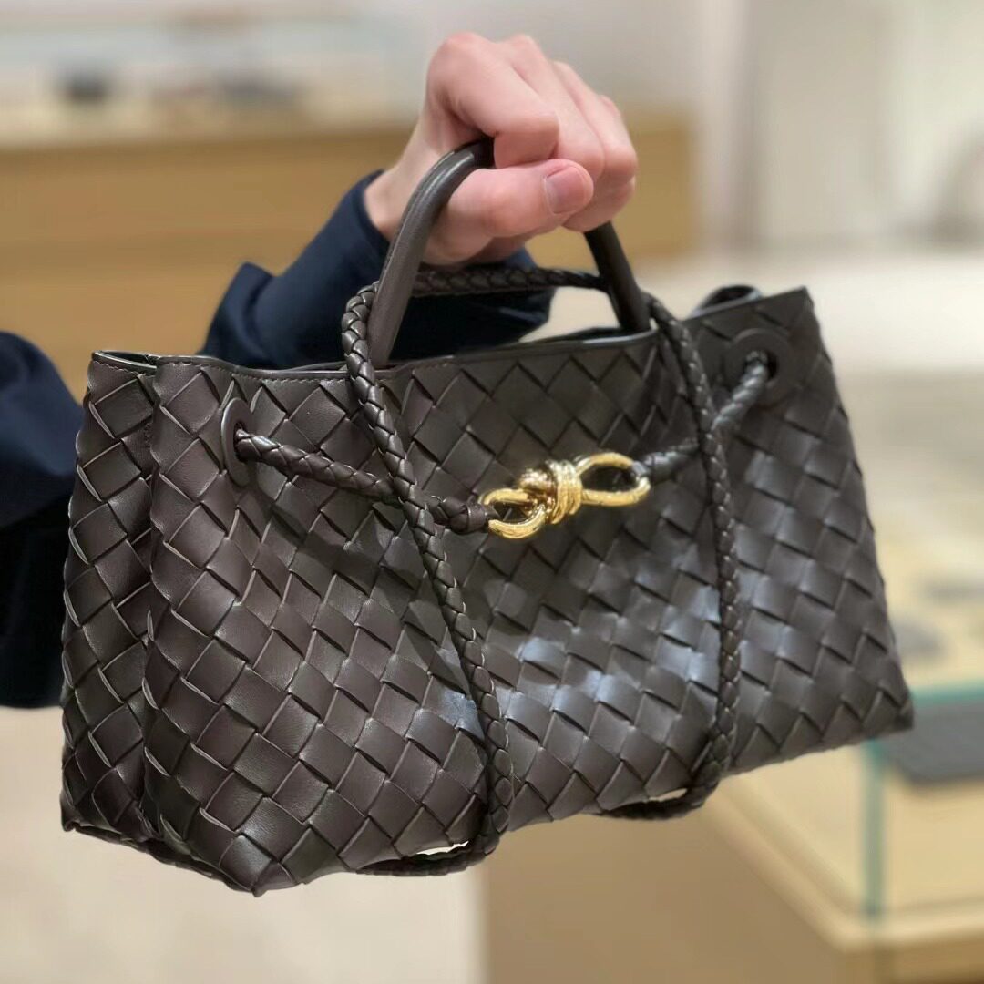 爱姐家老钱风2024新款真皮购物袋