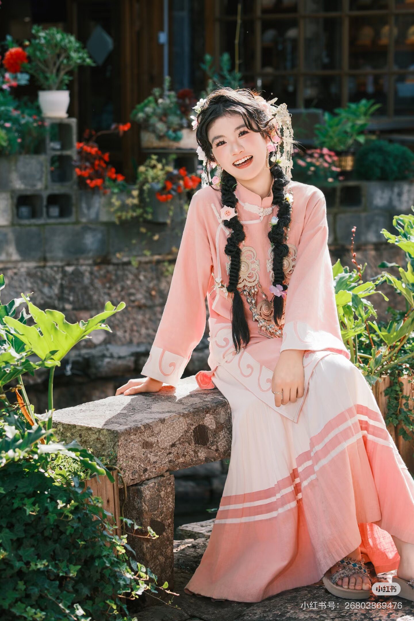 凉山彝族服装滇南少数民族棉麻服饰镶边刺绣盘扣大袖上衣裙子套装