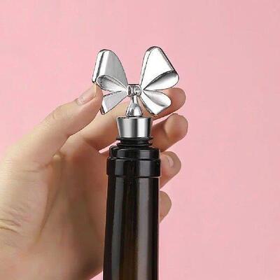 Red Wine Stopper Bow Design Sealing Cap Champagne Bottle