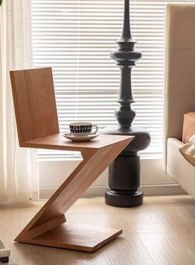 设计师创意实木餐椅网红异形简易z字座椅木质靠背复古侘寂风椅子