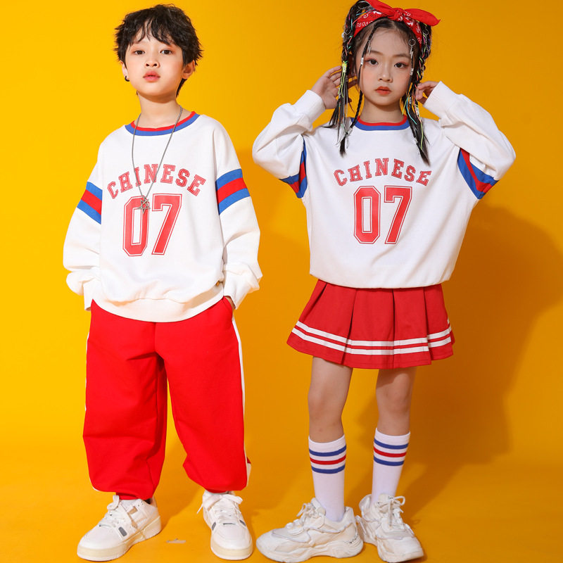 儿童啦啦队演出服男童字母印花卫衣红色套装女童爵士舞合唱表演服