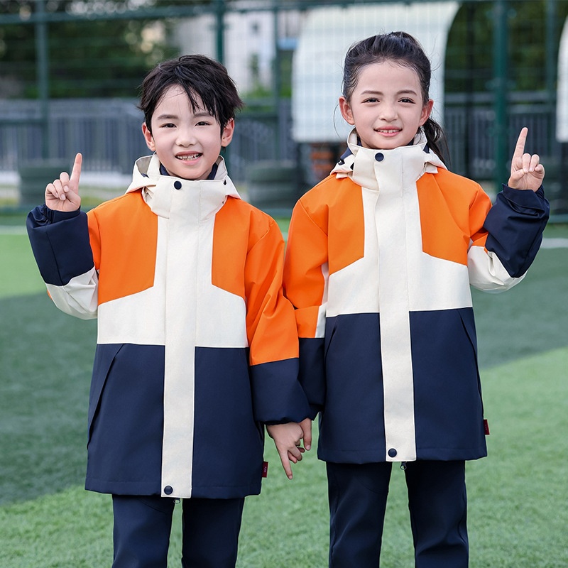 户外运动三合一冲锋衣三件套防风防水小学生校服幼儿园服冬季