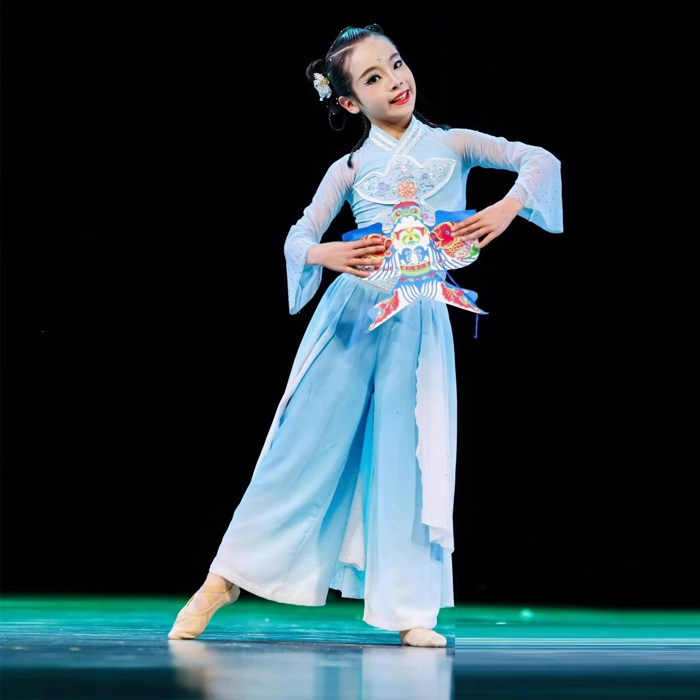 儿童演出服筝筝纸鸢舞蹈服中国风古典女童少儿秧歌独舞台表演服装