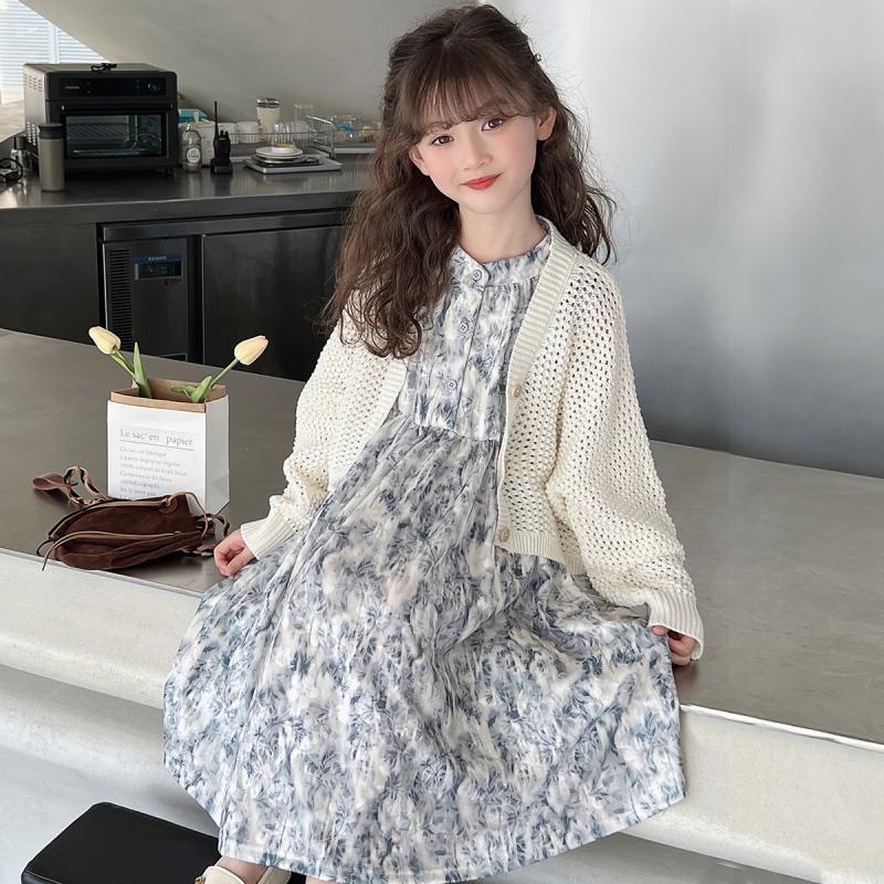 2025新款韩系早春穿搭女童连衣裙儿童碎花公主裙女孩夏季裙子