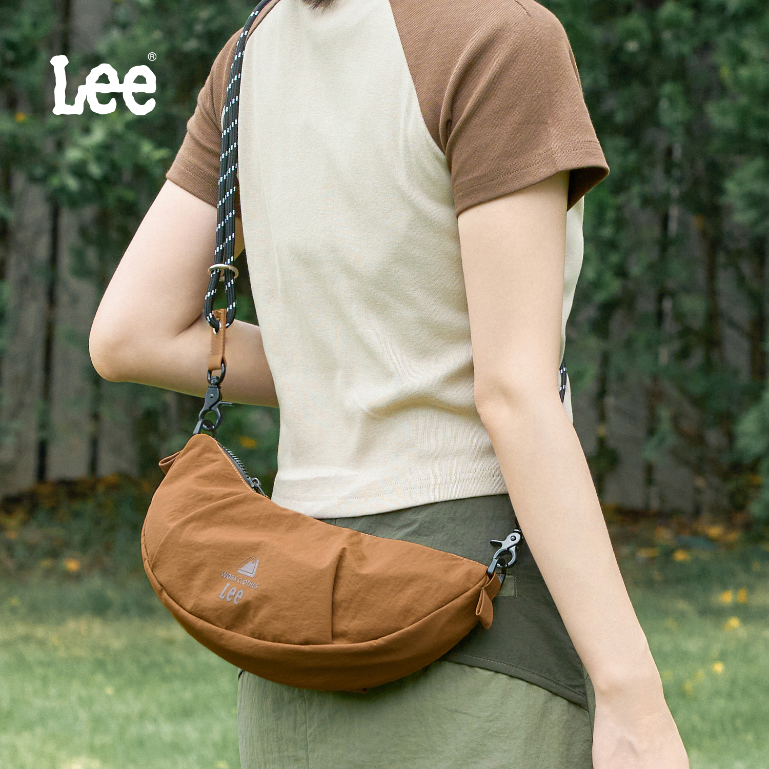Lee斜挎包女户外登山百搭单肩包