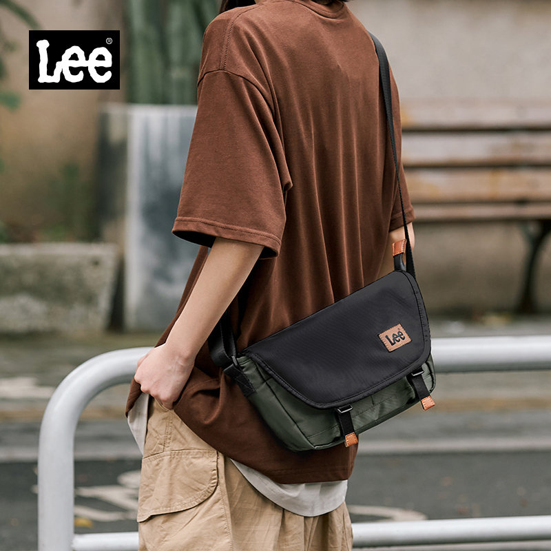 Lee经典大容量通勤邮差斜挎包