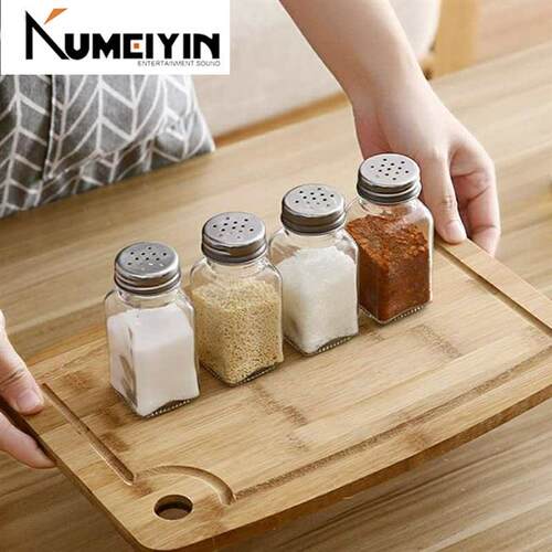 -glass transparent pepper shaker pepper and salt shaker