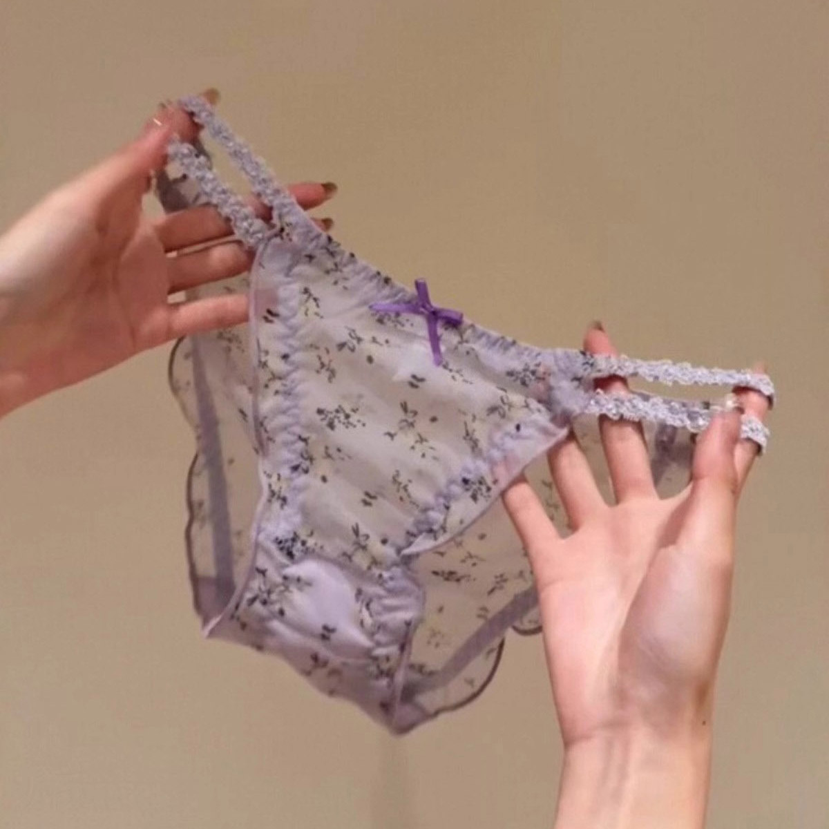 性感小碎花内裤女士薄款网纱纯欲透气木耳边不勒腿细绳款三角裤女