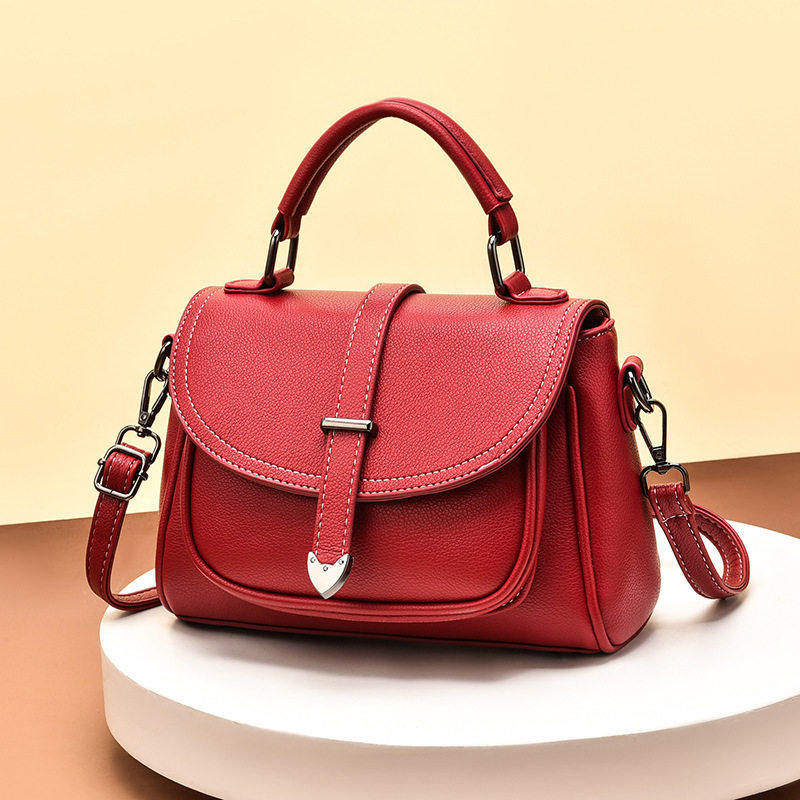 红色包包冬女士2025新冬款韩版时尚潮简约大气单肩斜挎女包洋气
