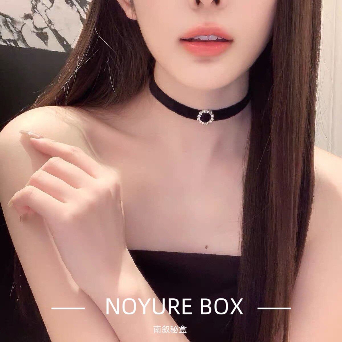 闪耀水钻choker黑色丝绒