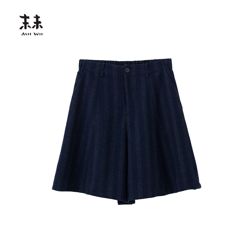 【断码清仓】MIIWII末未藏青色短裤色织针织呢裙裤K204134