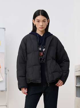 MIIWII末未25冬黑色圆领百搭短款通勤几何绗线羽绒服女R254331