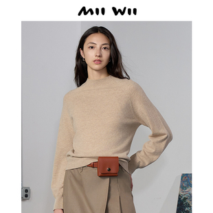 末未MIIWII23冬米杏色全羊毛套头衫 清仓 女X234227 断码