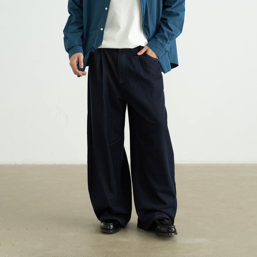 复古原牛宽松弯刀牛仔裤