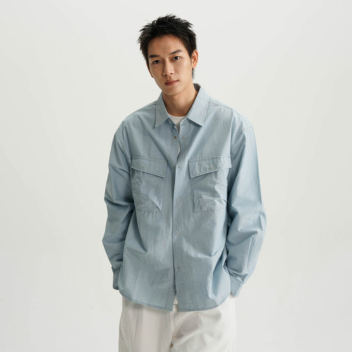 棉锦皱感材质双口袋长袖衬衫