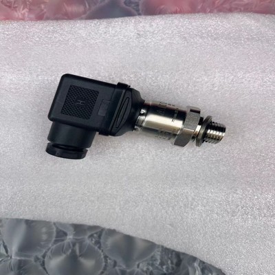 WIKA威卡压力传感器O-10T全新没包装实物图