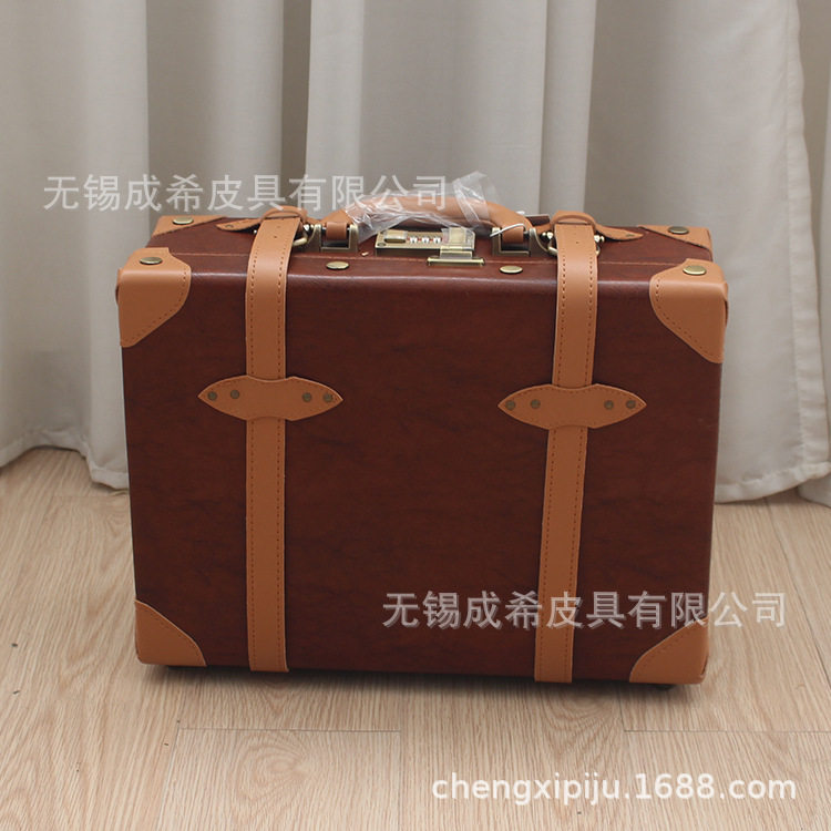 小型复古男女皮革16寸手提箱子密码化妆箱皮箱登机箱厂家现货