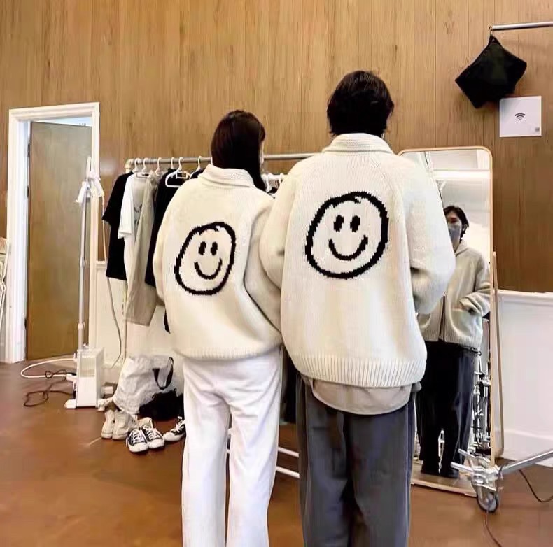 现货 23新款 ooowl  拼色翻领拉链拼接笑脸针织开衫外套男女同款