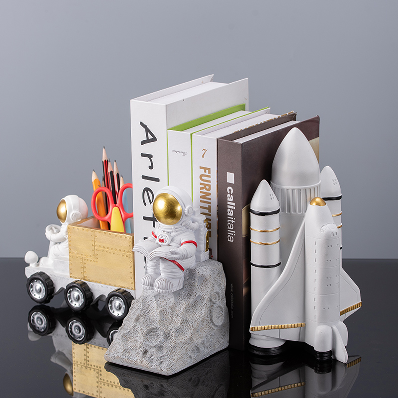 创意太空人宇航员书立装饰摆件