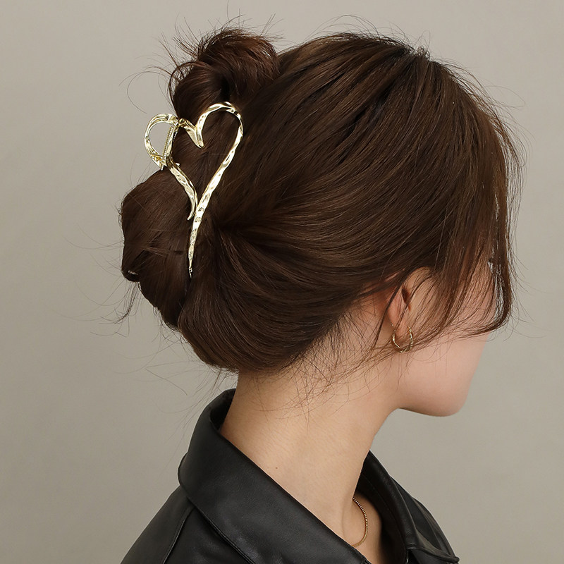 高级感金属抓夹女后脑勺优雅气质
