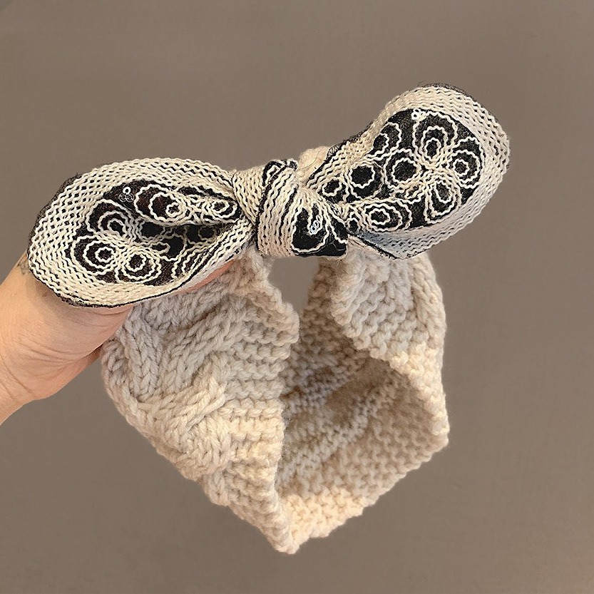 毛线发带女秋冬新款宽边抹额束发带发箍可爱蝴蝶结头饰发卡头套