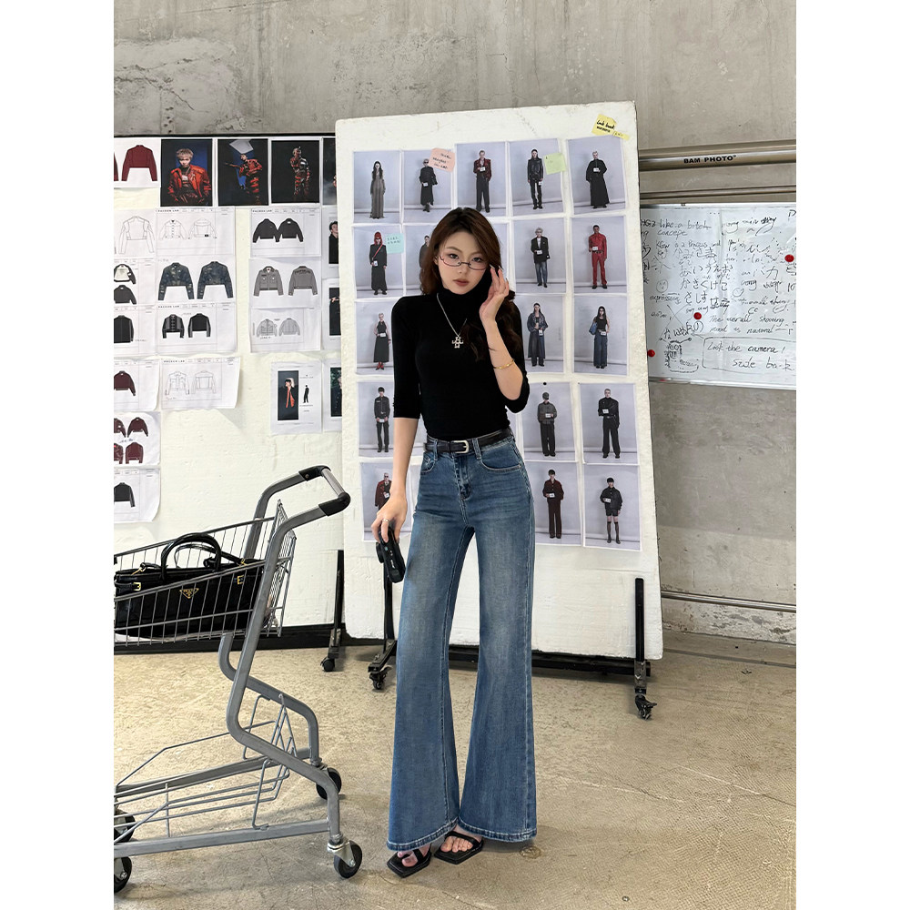 王家有鱼复古不贴腿微喇裤2025新款中高腰辣妹女装长裤时尚牛仔裤