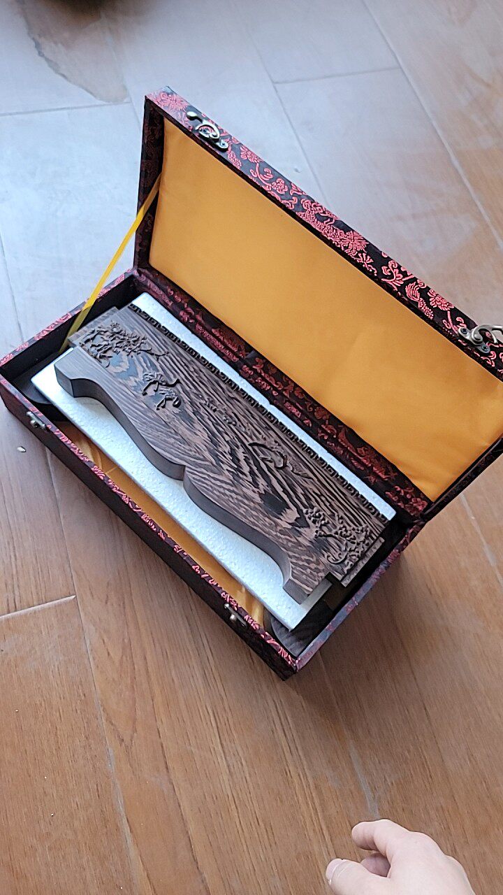 龙泉双层鸡翅木刀架装饰礼盒装